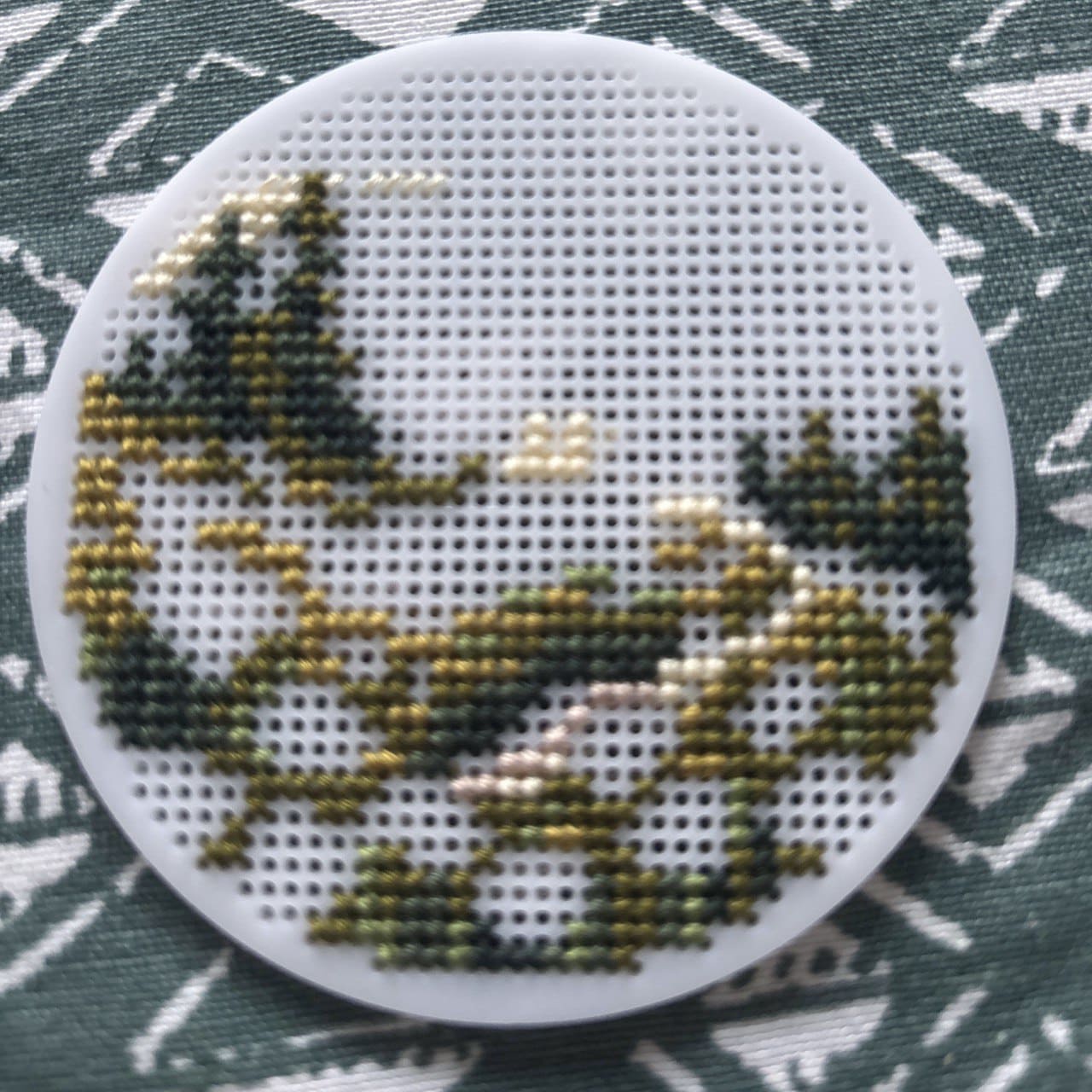 Вышита трава